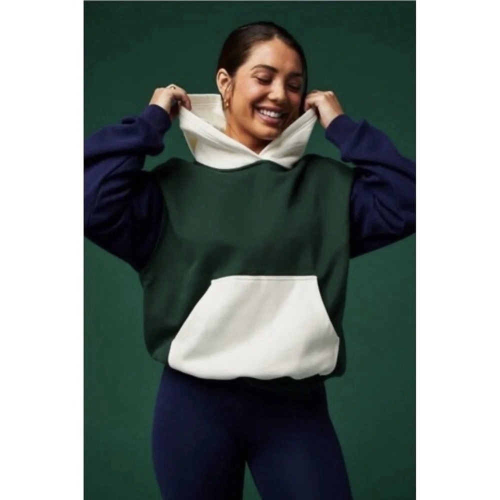 Fabletics Womens Medium Colorblock Hoodie Green Navy White Pullover Sweatshirt